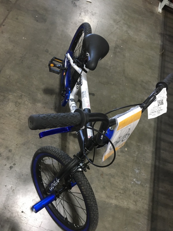 Photo 2 of Kent 20" Ambush Boys BMX Bike Blue