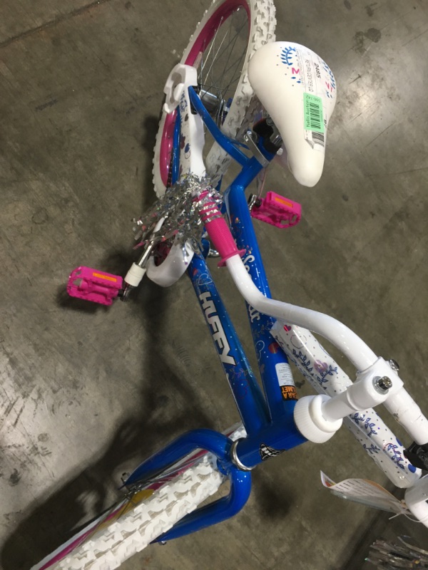 Photo 5 of Huffy 20-inch Sea Star Girls' Bike, Blue and Pink