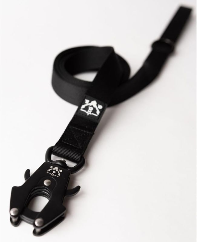 Photo 1 of Operation Good Boy Tactical Leash (Black) - Durable, Strong, and Comfortable - Heavy Duty Aviation Aluminum Clip with 360 Degree Swivel - Veteran Owned and Operated
