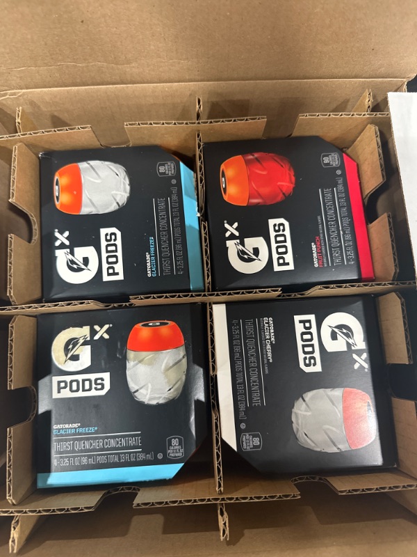 Photo 1 of Gatorade Gx Hydration System, Non-Slip Gx Squeeze Bottles & Gx Sports Drink Concentrate Pods
