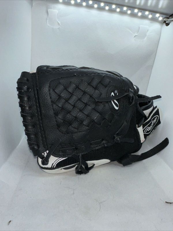 Photo 1 of Rawlings PL10WM 10in Glove Mitt Left Hand Thrower Black and White
