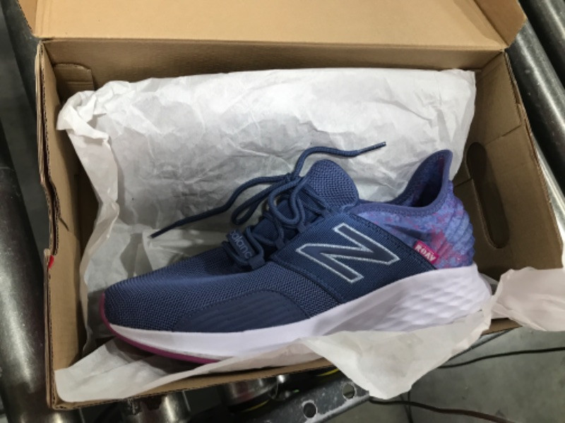 Photo 2 of  New Balance Women's Fresh Foam Roav - Blue (Size 10.5) 