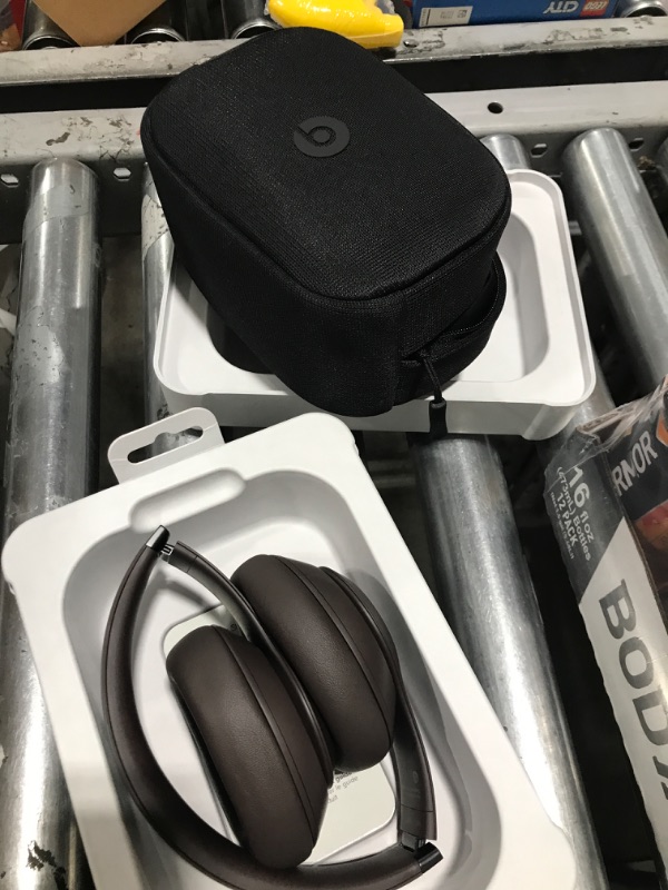 Photo 3 of SEALED (NEW) - Beats Studio Pro - Wireless Bluetooth Noise Cancelling Headphones - Personalized Spatial Audio, USB-C Lossless Audio, Apple & Android Compatibility, Up to 40 Hours Battery Life - Deep Brown
