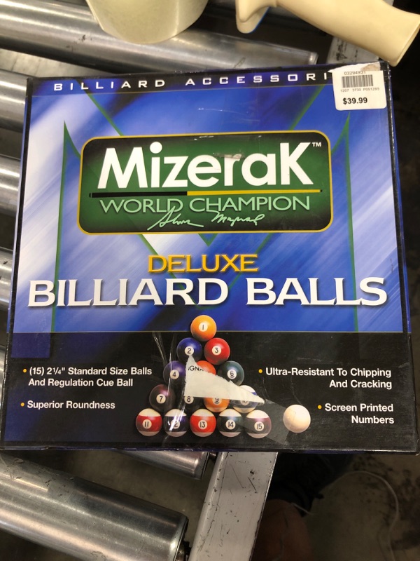Photo 1 of Mizerak Deluxe Billiard Balls Billiard Accessories World Champion 2003
