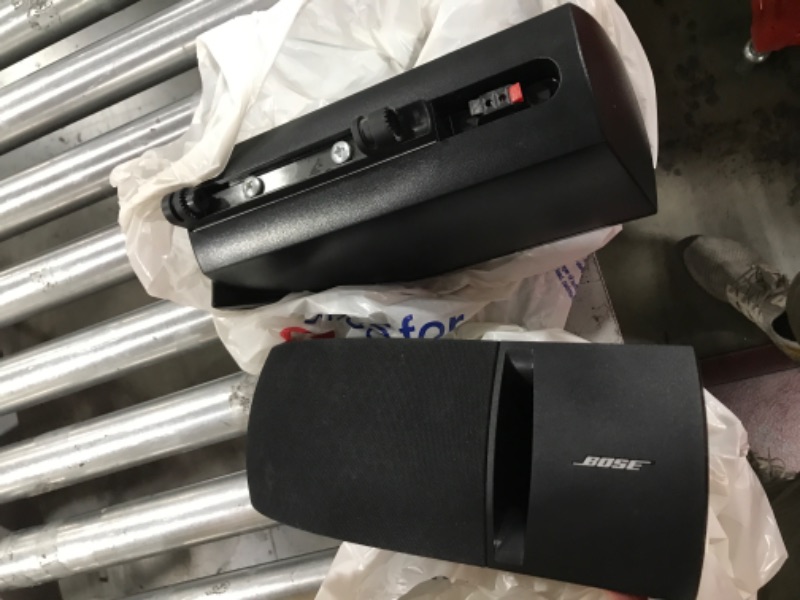 Photo 1 of BOSE DESKTOP SPEAKERS