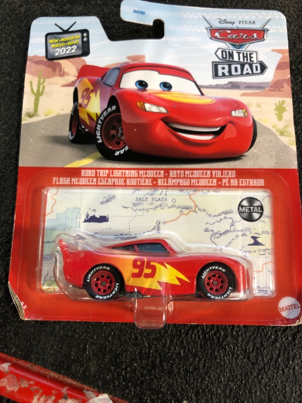 Photo 2 of Disney Pixar Cars Road Trip Lightning McQueen 1:55 Scale