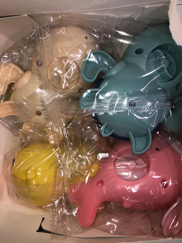 Photo 1 of Bath Toys, 4 Pack Baby Bath Toys for Toddlers 1-3, Floating Wind-up Toys Swimming Pool Games Water Play Set Xmas Gift for Bathtub Shower Beach Infant Toddlers Kids Boys Girls Age 1 2 3 4 5 6 Years 4 Pcs