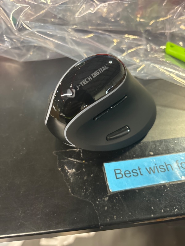 Photo 2 of J-Tech Digital Ergonomic Mouse with Wireless Connection, Removable Palm Rest, Thumb Buttons, Rechargeable Battery, 800, 1200, 1800, 3200 adjustable DPI; compatible with Windows and MAC OS []