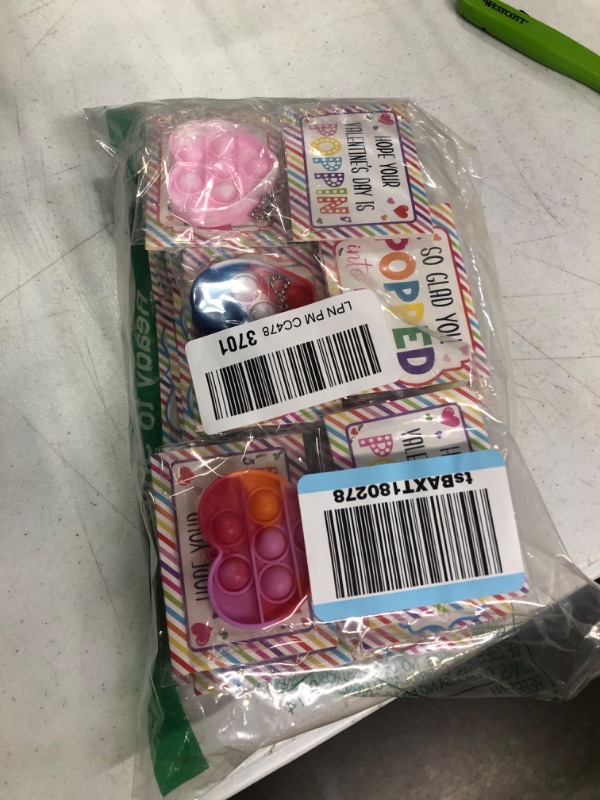 Photo 1 of Asoulin Valentines Day Gifts for Kids, 30 Packs Pop Heart Fidget Toys & Valentines Day Cards for Kids Toddler Boys Girls Classmate Gifts Exchange, School Party Favors Goodie Bags Bulk for Age 3+ 30PCS-Heart