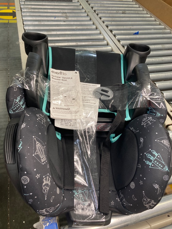 Photo 2 of Evenflo GoTime LX Booster Car Seat (Astro Blue)