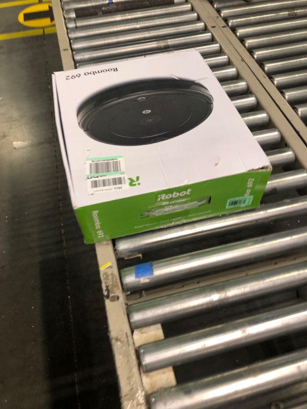 Photo 5 of iRobot Roomba 692 Robot Vacuum - Wi-Fi Connectivity, Personalized Cleaning Recommendations, Works with Alexa, Good for Pet Hair, Carpets, Hard Floors, Self-Charging 