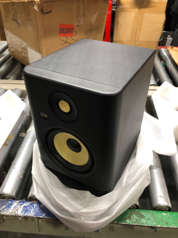 Photo 3 of KRK RP5 Rokit G4 Studio Monitor, Black (RP5G4-NA) Black RP5-G4 MONITOR