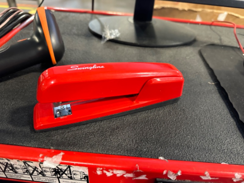 Photo 3 of Swingline 747 Rio Red Business Stapler