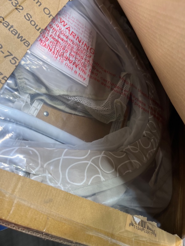 Photo 1 of Dream On Me Karley Bassinet in Cool Grey