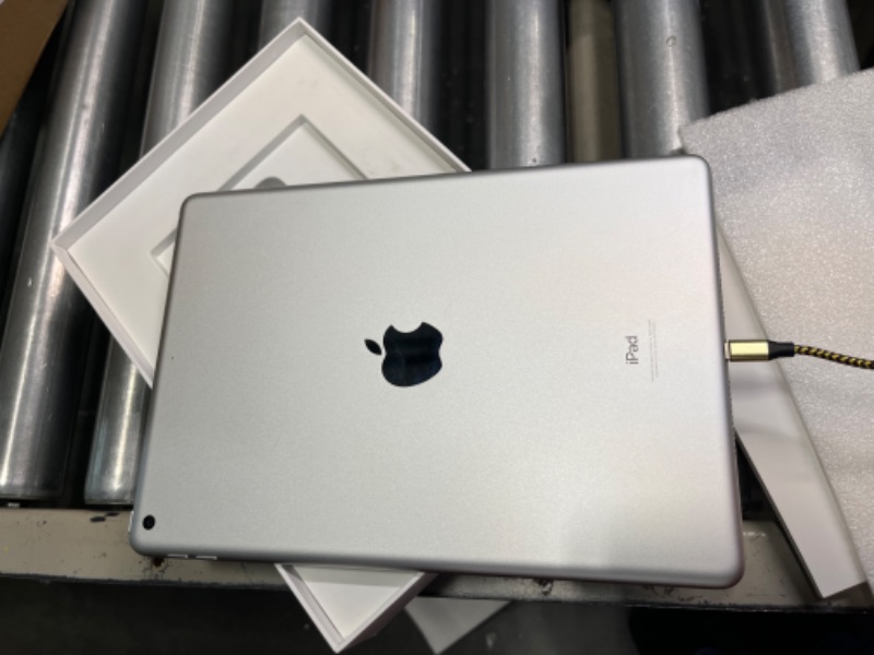 Photo 11 of Apple iPad (9th Generation): with A13 Bionic chip, 10.2-inch Retina Display, 256GB, Wi-Fi, 12MP front/8MP Back Camera, Touch ID, All-Day Battery Life – Silver WiFi 256GB Silver
