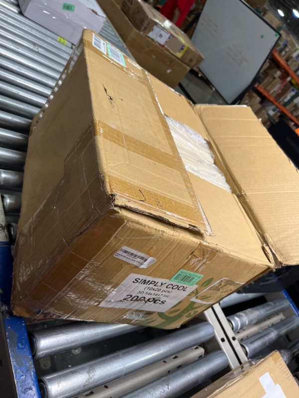 Photo 1 of Simply Cool 200 Pack Reusable Eco-Friendly Grocery Shopping Bags 14.5"x14"x6.6" Durable, Environmentally Friendly Recyclable Shopping Bags Washable, Foldable, Portable Tote Bags 200 Pack - Reusable Bags Cream