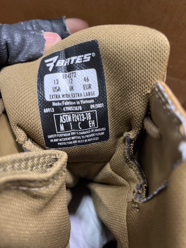 Photo 3 of Bates GX-8 Gore-Tex Side Zip 13