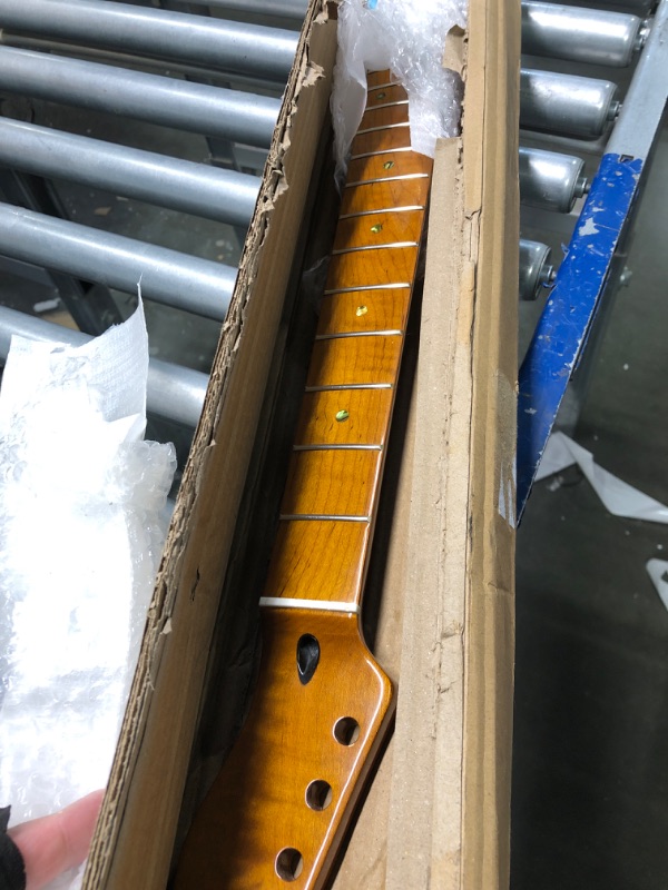 Photo 1 of 22 frets TL Canadian Roasted Maple, Clear Gloss Electric guitar neck, Skunk stripe back inlay, 14" fretboard radius, Bone nut