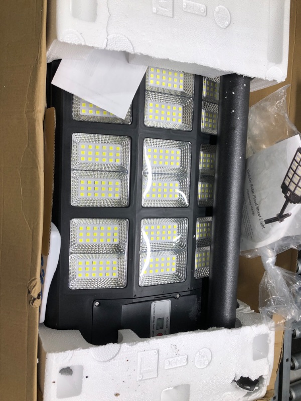 Photo 2 of **Used/Missing parts**800W Solar Street Light Outdoor, 80000LM Commercial Parking Lot Light Dusk to Dawn, 6500K Solar Security Flood Light with Motion Sensor Outdoor Light for Basketball Court, Road, Yard
