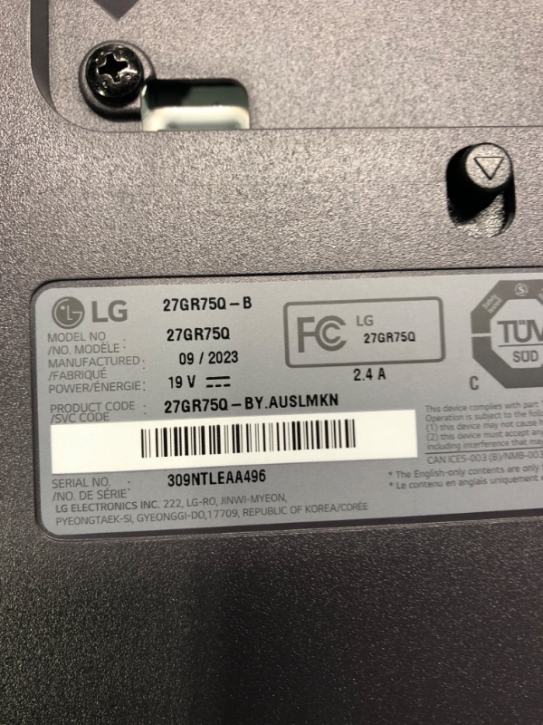 Photo 1 of 27” UltraGear™ QHD Gaming Monitor with 165Hz Refresh Rate

