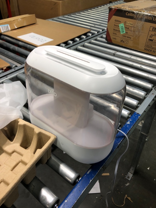 Photo 2 of **Good Used**Dreo Humidifiers for Bedroom, Top Fill 4L Supersized Cool Mist Humidifier with Oil Diffuser and Nightlight, 32H Runtime, Quiet Ultrasonic Humidifiers for Home, Large Room, Baby Nursery and Plants Standard White