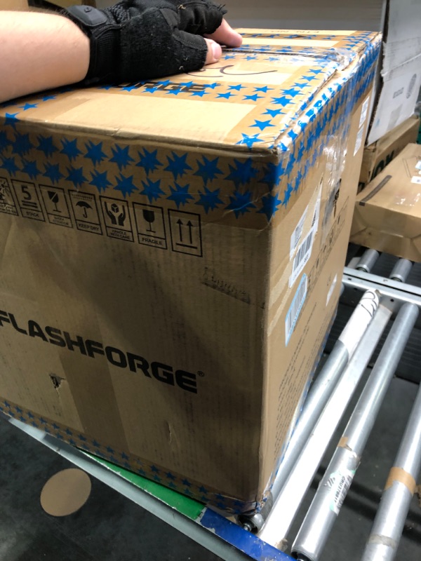Photo 7 of **SEALED**FLASHFORGE Adventurer 5M 3D Printer, 600mm/s High Speed Printing, Fully Auto Leveling Printer with Quick Detachable 280? Direct Extruder, Vibration Compensation, Large Printing Size 220 * 220 * 220mm