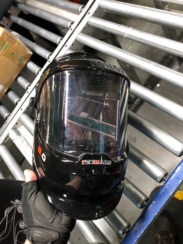 Photo 3 of **LIKE NEW**TEKWARE Auto Darkening Welding Helmet Large Viewing True Color Solar Powered Welding Hood with Side View, 4 Arc Sensor Wide Shade Range 4/5-9/9-13 Welder Mask for Mig Tig Arc Grinding Plasma WH007