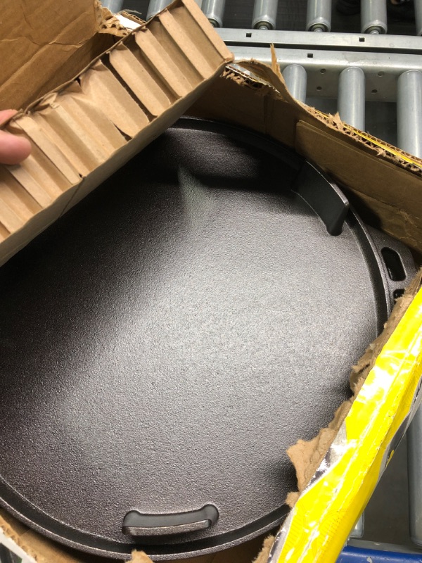 Photo 2 of **FOR PARTS**Lodge L12RG Cast Iron Round Kickoff Grill, 12 inch, Black