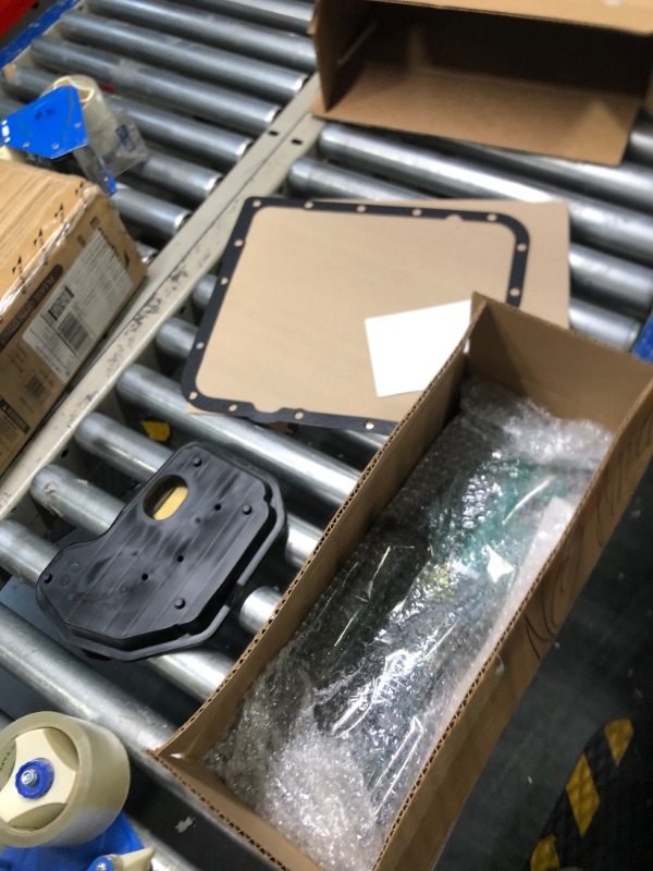 Photo 1 of GM Genuine Parts 24208576 Automatic Transmission Fluid Filter Kit with Gasket and Seal
