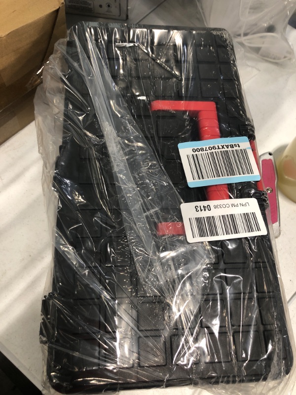 Photo 1 of CRAFTSMAN 16-in. Tool Box, Black, Plastic, Lockable (CMST16005) Classic 16in Tool Box