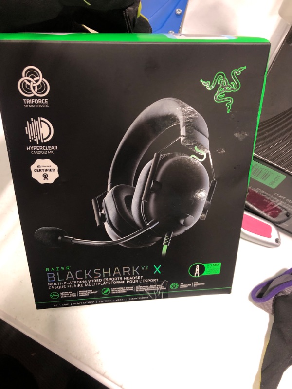 Photo 3 of Razer BlackShark V2 X Gaming Headset: 7.1 Surround Sound - 50mm Drivers - Memory Foam Cushion - for PC, PS4, PS5, Switch, Xbox One, Xbox Series X|S, Mobile - 3.5mm Audio Jack - Classic Black