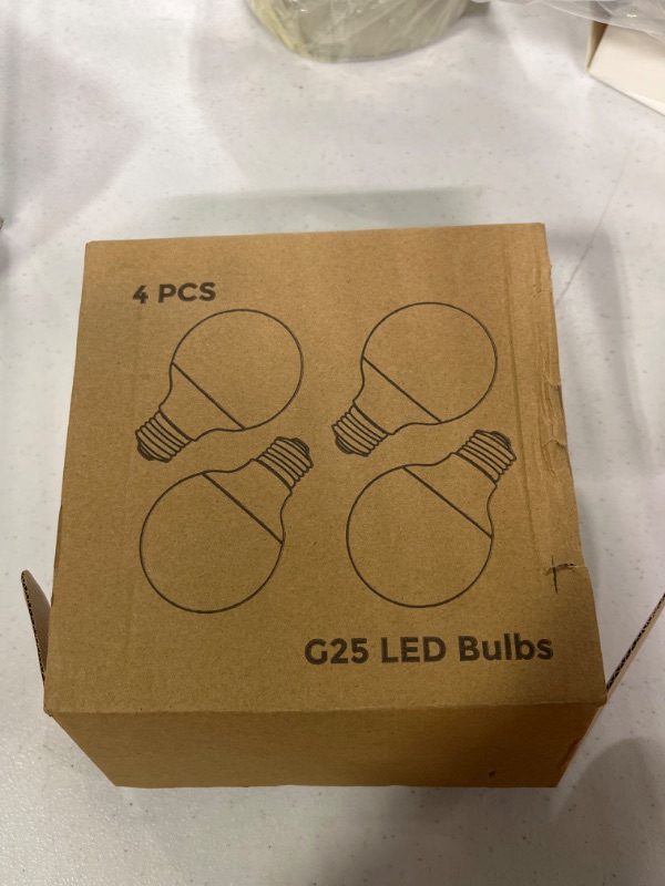 Photo 1 of 4pcs c25 led bulbs