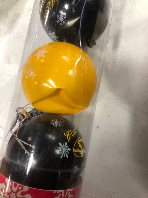 Photo 3 of **one ball is squished, see in last photo***
FOCO NCAA Team Logo 5-Pack Shatterproof Holiday Tree Ball Ornament Set Missouri Tigers One Size Team Color