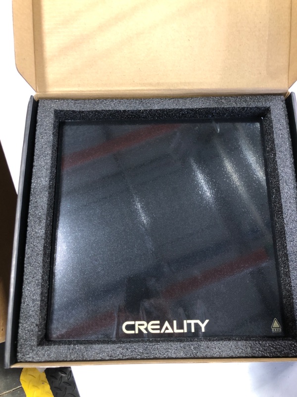 Photo 3 of Creality Ender 3 Glass Bed Upgraded 3D Printer Tempered Glass Plate Build Surface for Ender 3/Ender 3 Pro/Ender 3 V2/Ender 5/Ender 5 Pro/Ender 3 S1, 235x235x4mm