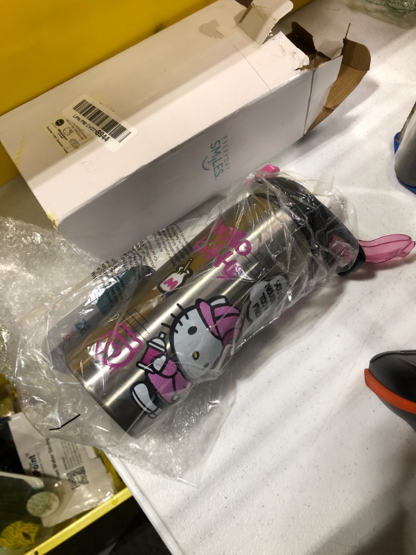 Photo 2 of **USED** Zak Designs Sanrio Water Bottle for Travel and at Home, 19 Oz Vacuum Insulated Stainless Steel with Locking Spout Cover, Built-in Carrying Loop, Leak-
