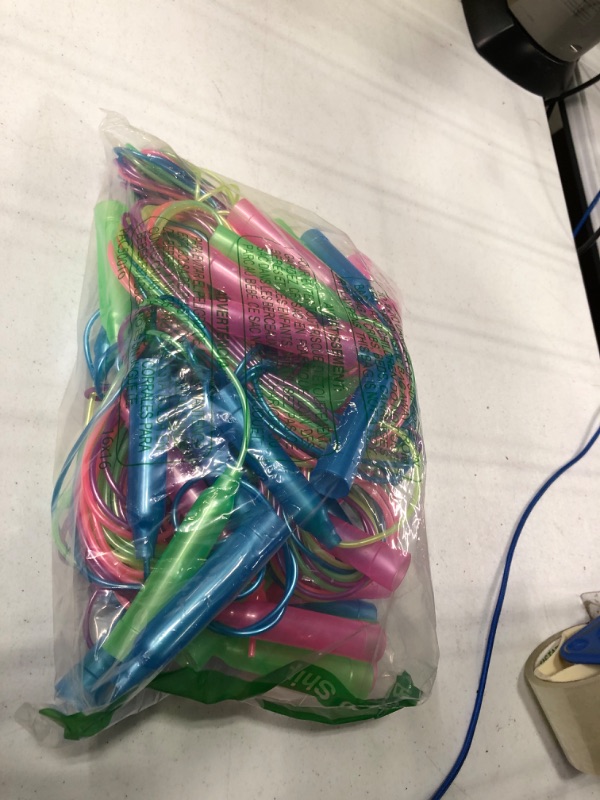 Photo 1 of 30 Pcs Colorful Jump Rope Set Adjustable Sports Skipping Rope 7.5 ft Plastic Jump Ropes for Kids Adult Outdoor Speed Skipping Rope for Sports Birthday Party Activities Favors, Multicolor