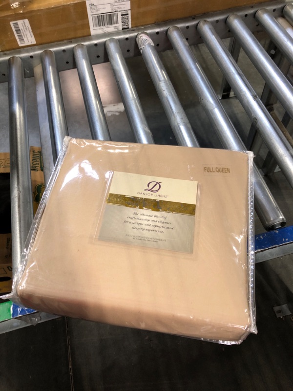 Photo 2 of **USED** Danjor Linens Queen Size Bed Sheets Set - 1800 Series 6 Piece Bedding Sheet and Pillowcases Sets w/ Deep Pockets - Fade Resistant and Machine Washable - Taupe