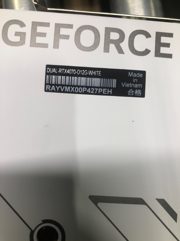 Photo 1 of ASUS Dual GeForce RTX™ 4070 White OC Edition 12GB GDDR6X (PCIe 4.0, 12GB GDDR6X, DLSS 3, HDMI 2.1, DisplayPort 1.4a, 2.56-Slot Design, Axial-tech Fan Design, 0dB Technology, and More) White DUAL-RTX4070-O12G-WHITE