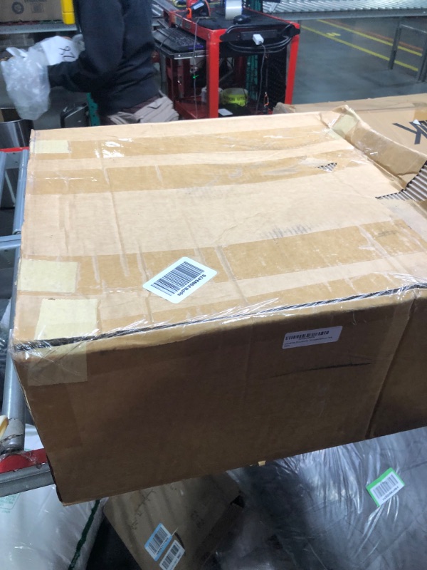 Photo 1 of LOSTAR Fits 2013-2020 Peterbilt 579 Kenworth T680 T880 DR104002 CP23700 Coolant Reservoir Tank