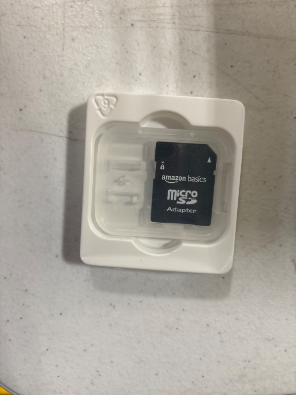 Photo 1 of Amazon Basics microSDXC Memory Card with Full Size Adapter, A2, U3, Read Speed up to 100 MB/s, 256 GB 256GB
MINOR BOX DAMGE