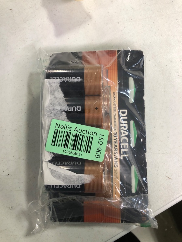 Photo 2 of Duracell Coppertop D Batteries, 8 Count Pack, D Battery with Long-lasting Power, All-Purpose Alkaline D Battery for Household and Office Devices