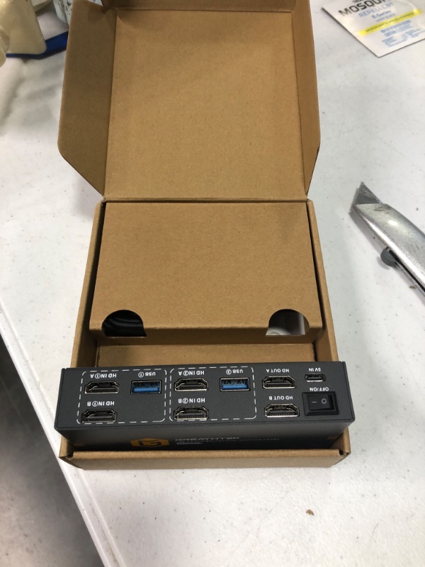 Photo 1 of USB3.0 KVM Switch Dual Monitor HDMI, 4K@60Hz KVM Switch 2 Monitors 2 Computers with 3 USB3.0 Ports for 2 PCs Share 2 Monitors and USB Devices, Support Wired Remote and Button Switch, Adaptive EDID USB3.0*3