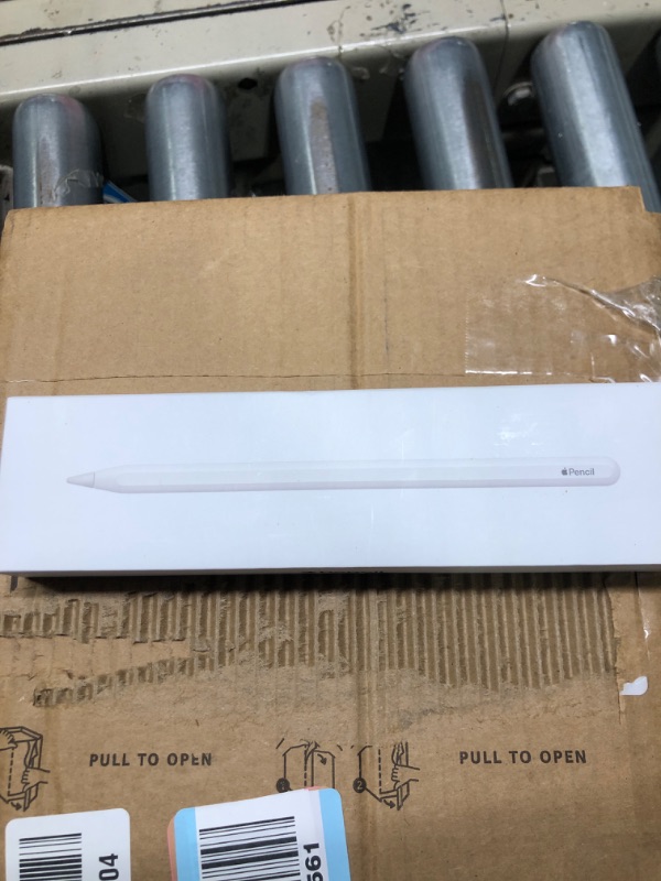 Photo 2 of Apple Pencil (2nd Generation)