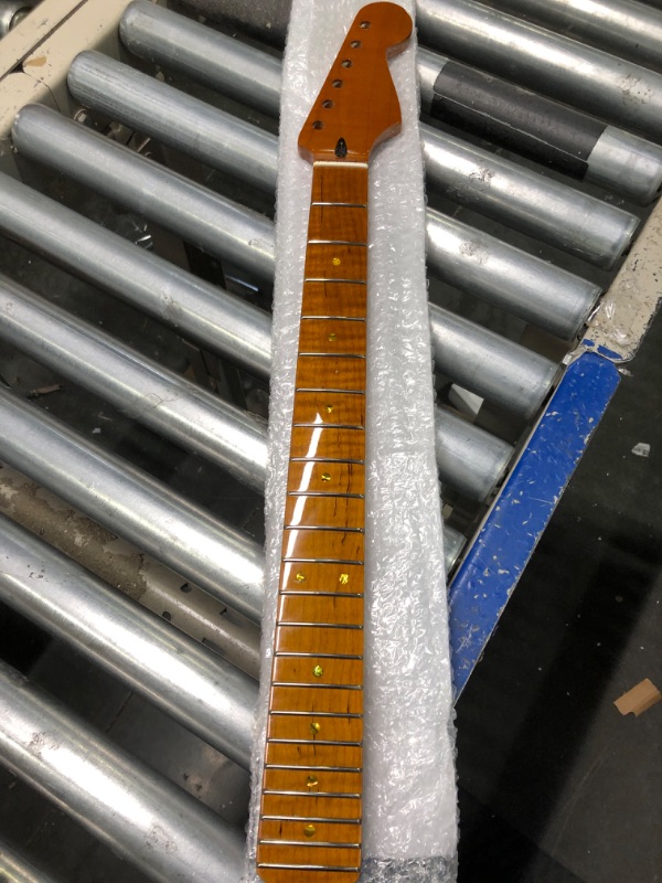 Photo 3 of 22 Frets Electric Guitar Neck Series Roasted Flame Maple for ST Parts Replacement C Shape