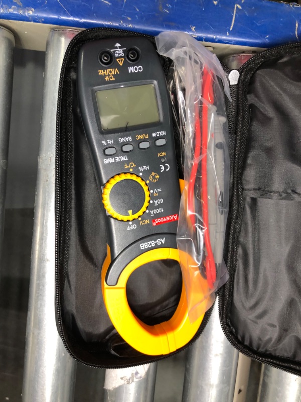 Photo 3 of 828D Digital Clamp Meter 6000 Counts Amp Voltage Tester Auto-ranging,Measures AC/DC Voltage&Current,Temperature Capacitance Resistance Diodes(1000A AC/DC Current)
