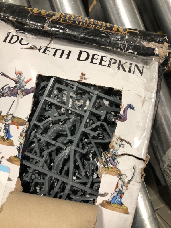 Photo 1 of Games Workshop Warhammer AoS - Start Collecting! Idoneth Deepkin