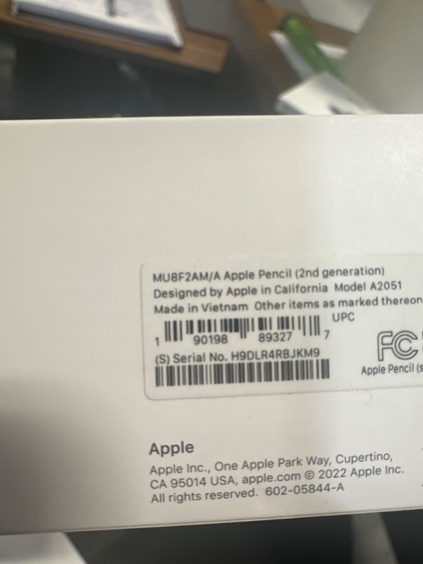 Photo 4 of Apple Pencil (2nd Generation)