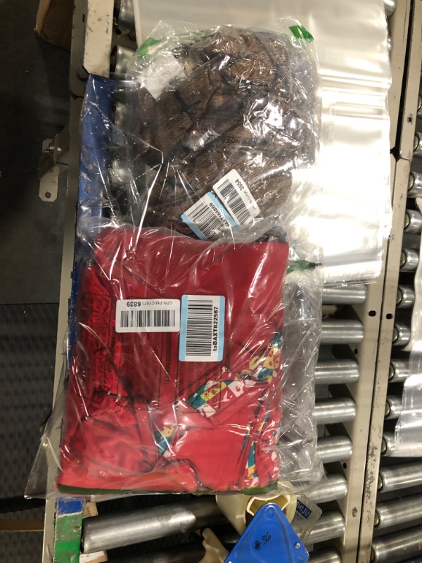 Photo 1 of ***BUNDLED BAG OF  ***
***AS IS / NO RETURNS -  FINAL SALE***
