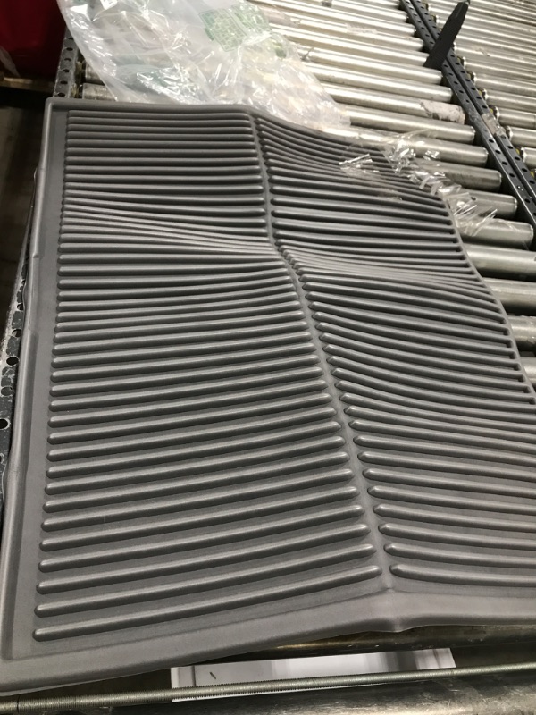 Photo 1 of 24 X 31 KITCHEN MAT GREY COLOR