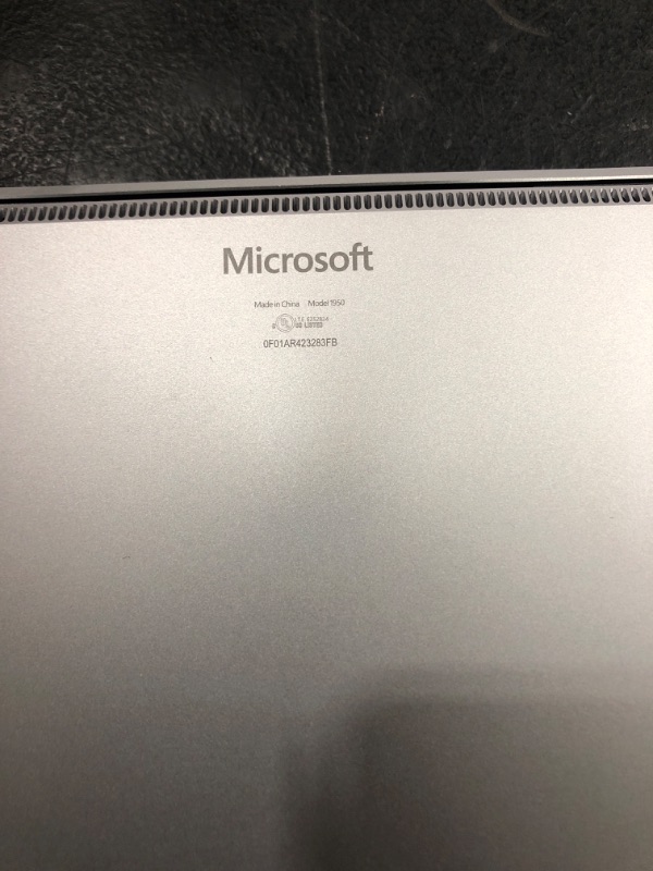 Photo 3 of Surface Laptop 5 - 13.5", Platinum (Alcantara®), 12th Gen Intel® Core™ i5, 8GB RAM, 256GB SSD